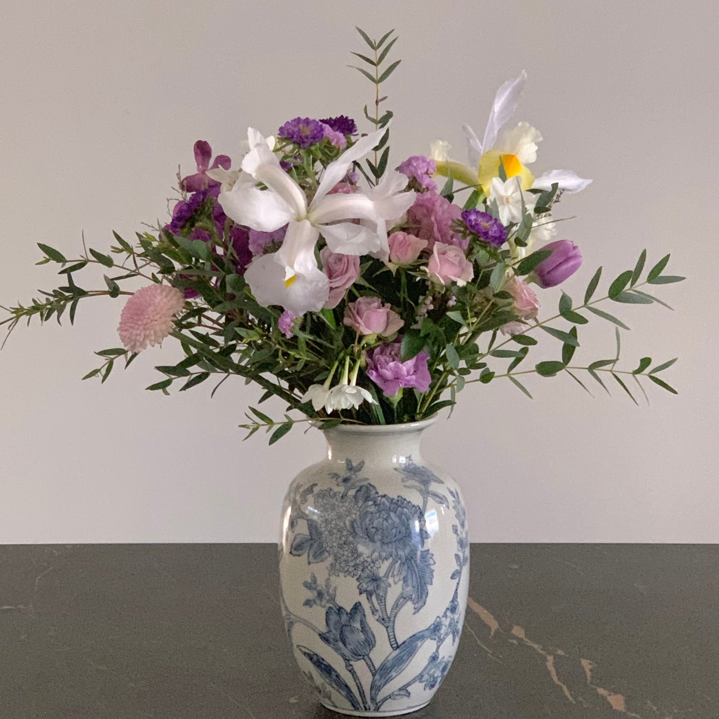 Vaso in porcellana vintage Peonia