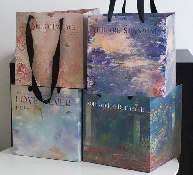 Art Gift Bag B