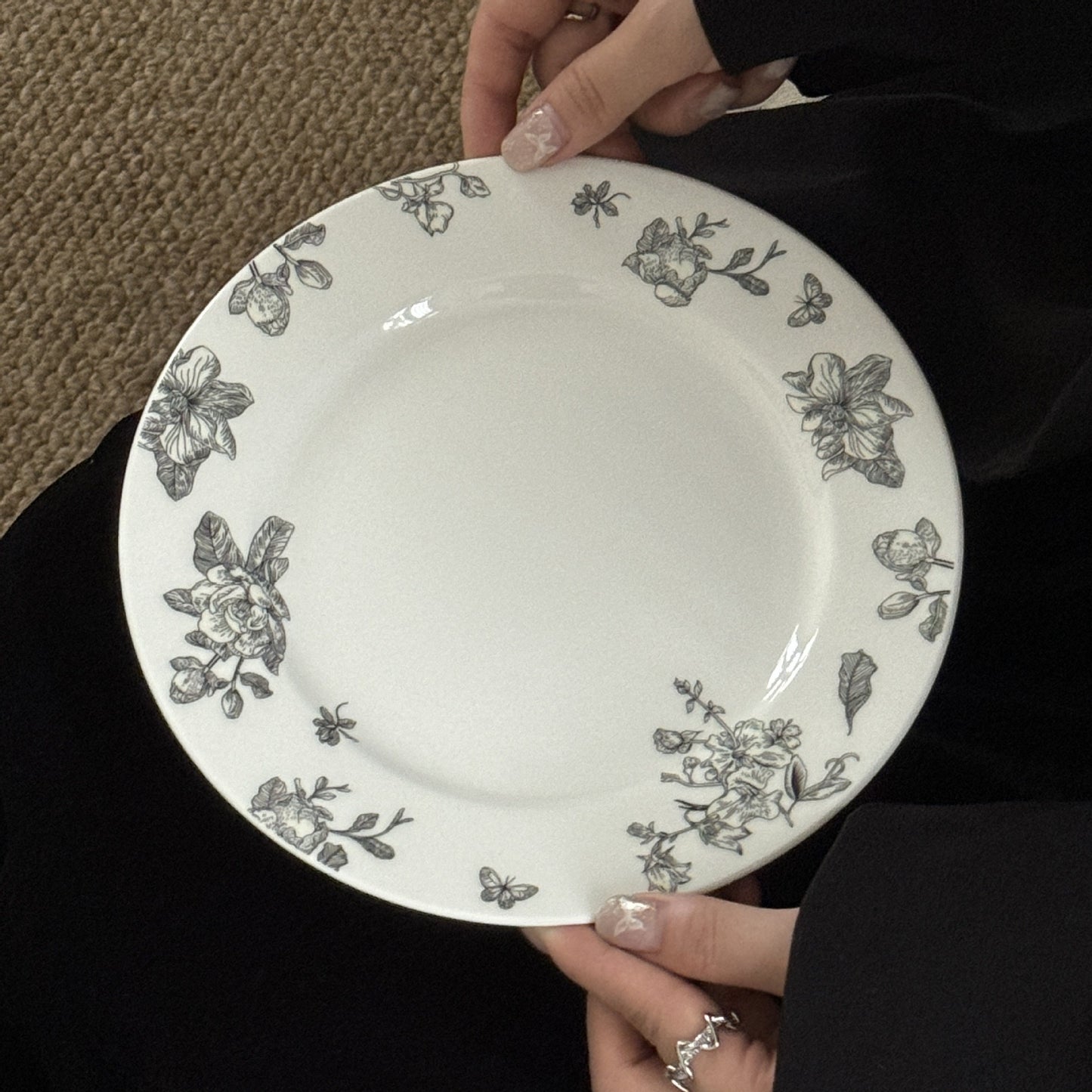 Noir Floraison Plate