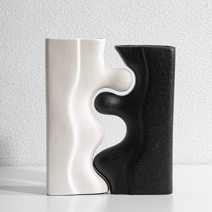 Sfalsato Blackwhite Vase Decor