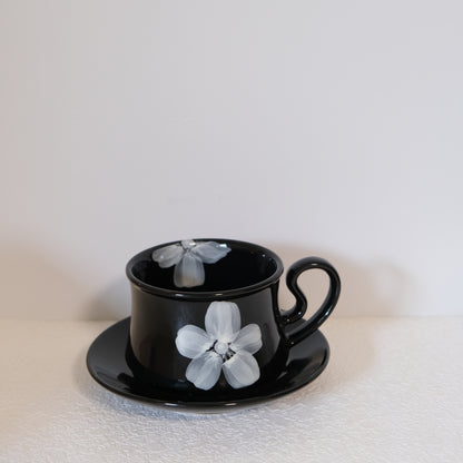 Adornare Cup & Saucer Set