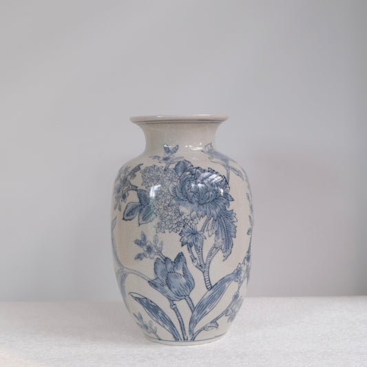 Peonia Vintage Porcelain Vase