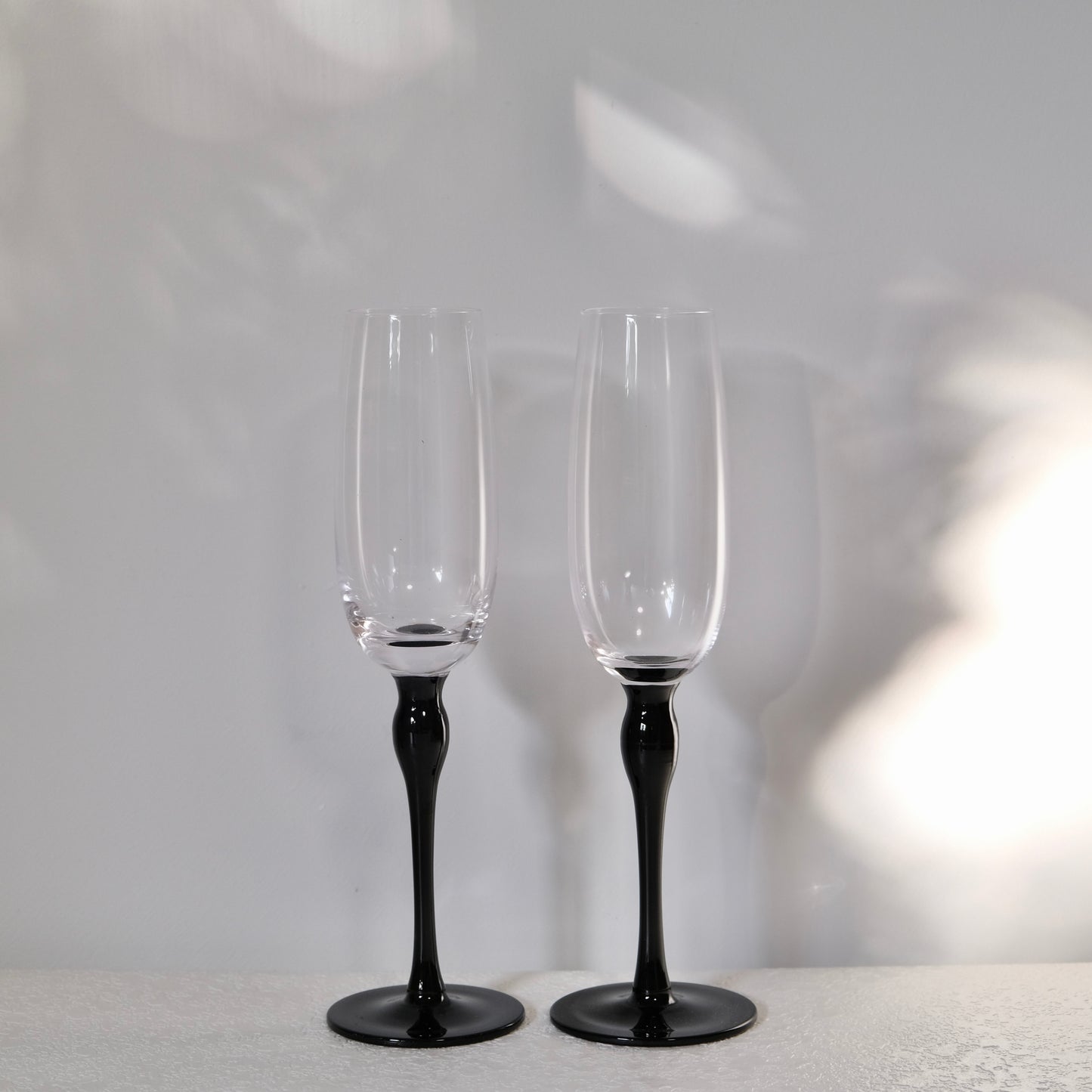 Nero Champagne Glass Set